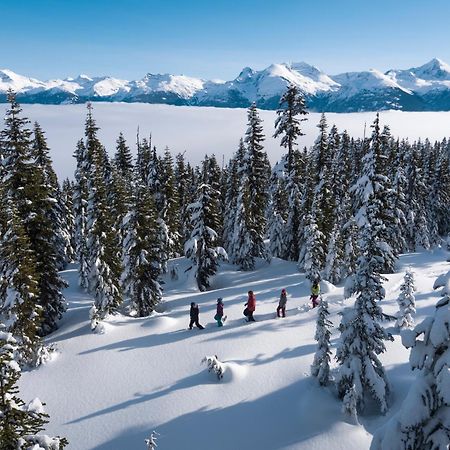 Ski In Ski Out Condo With Pool And Hot Tub By Harmony Whistler Exterior foto